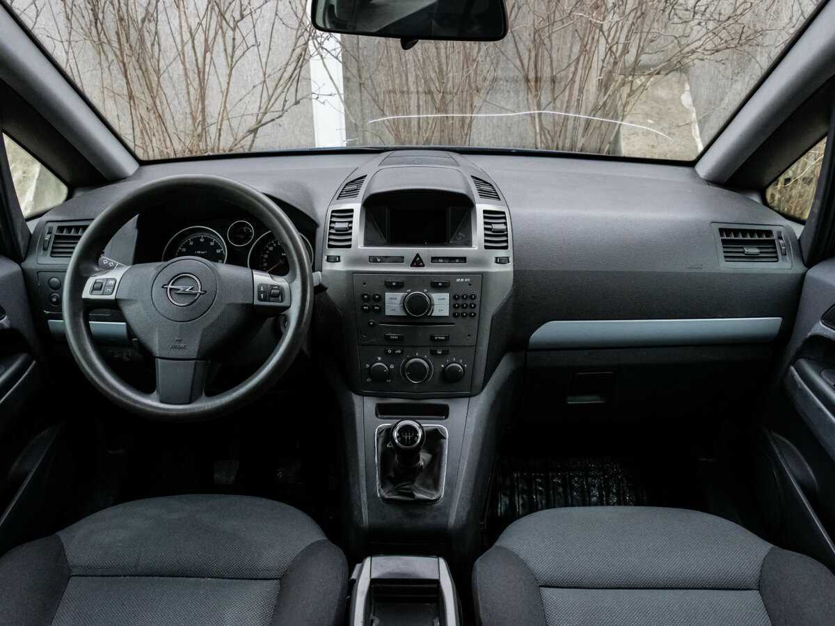 Купить Opel Zafira с пробегом. Фото: #7