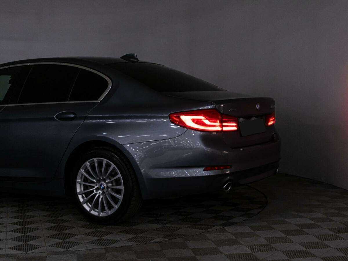 Купить BMW 5 серии с пробегом. Фото: #28