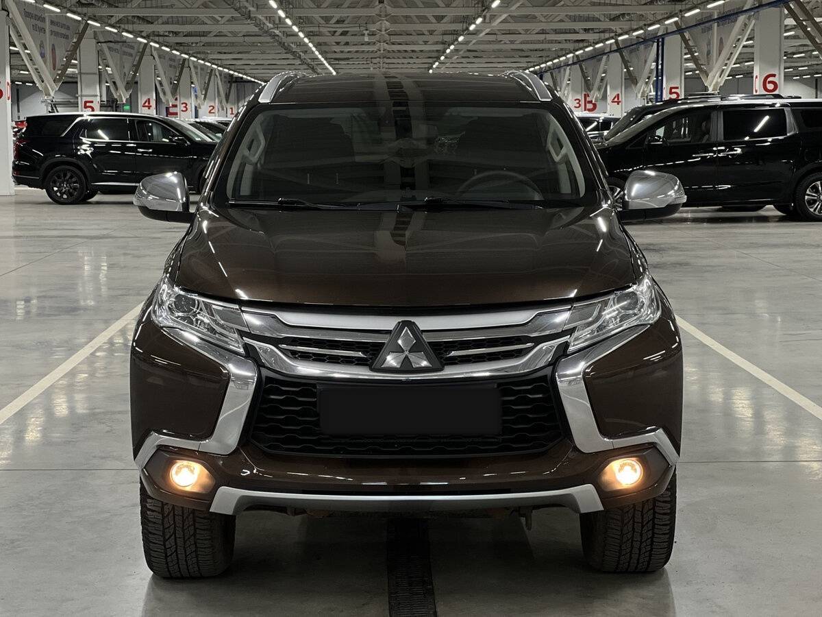 Купить Mitsubishi Pajero Sport с пробегом. Фото: #1