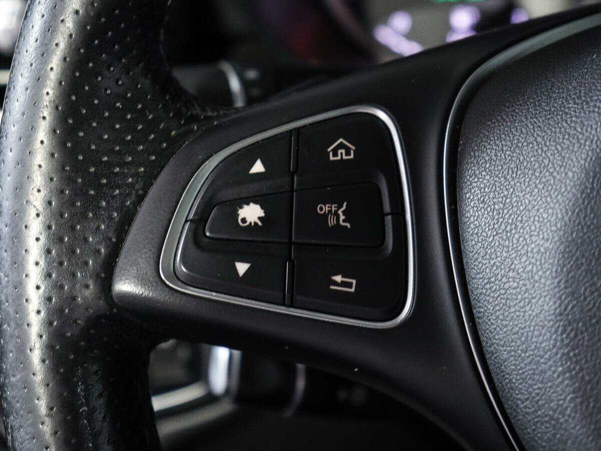 Купить Mercedes-Benz GLC с пробегом. Фото: #15