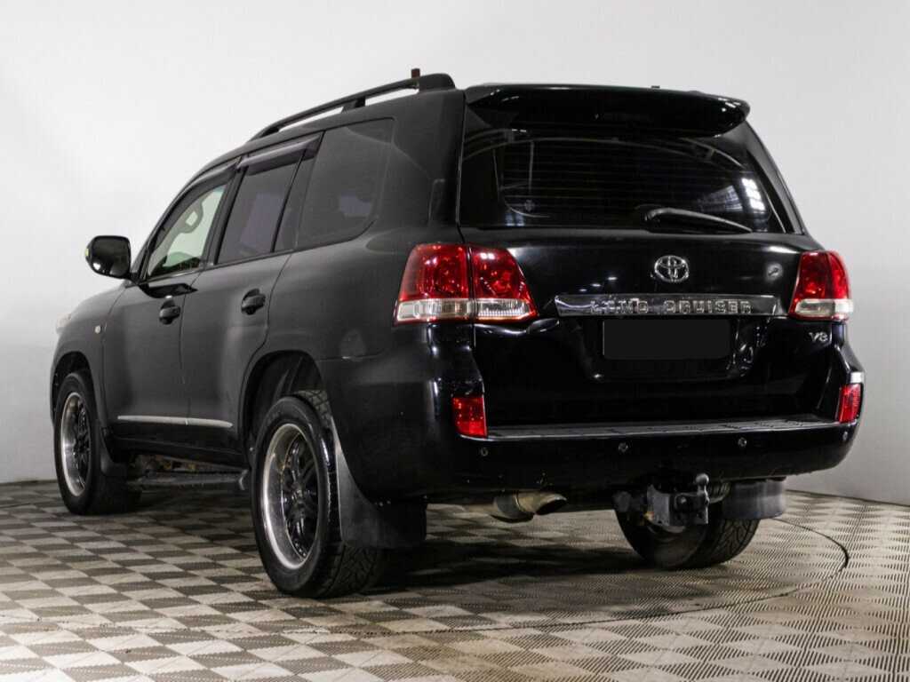 Купить Toyota Land Cruiser с пробегом. Фото: #5
