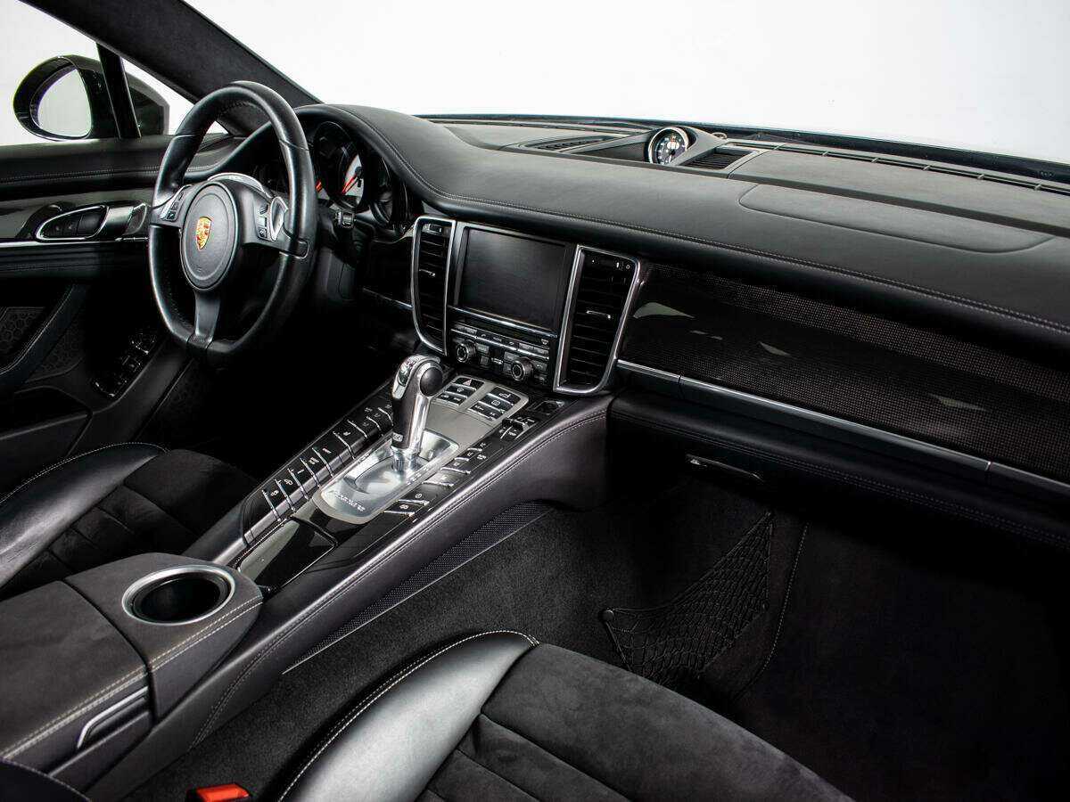 Купить Porsche Panamera с пробегом. Фото: #6