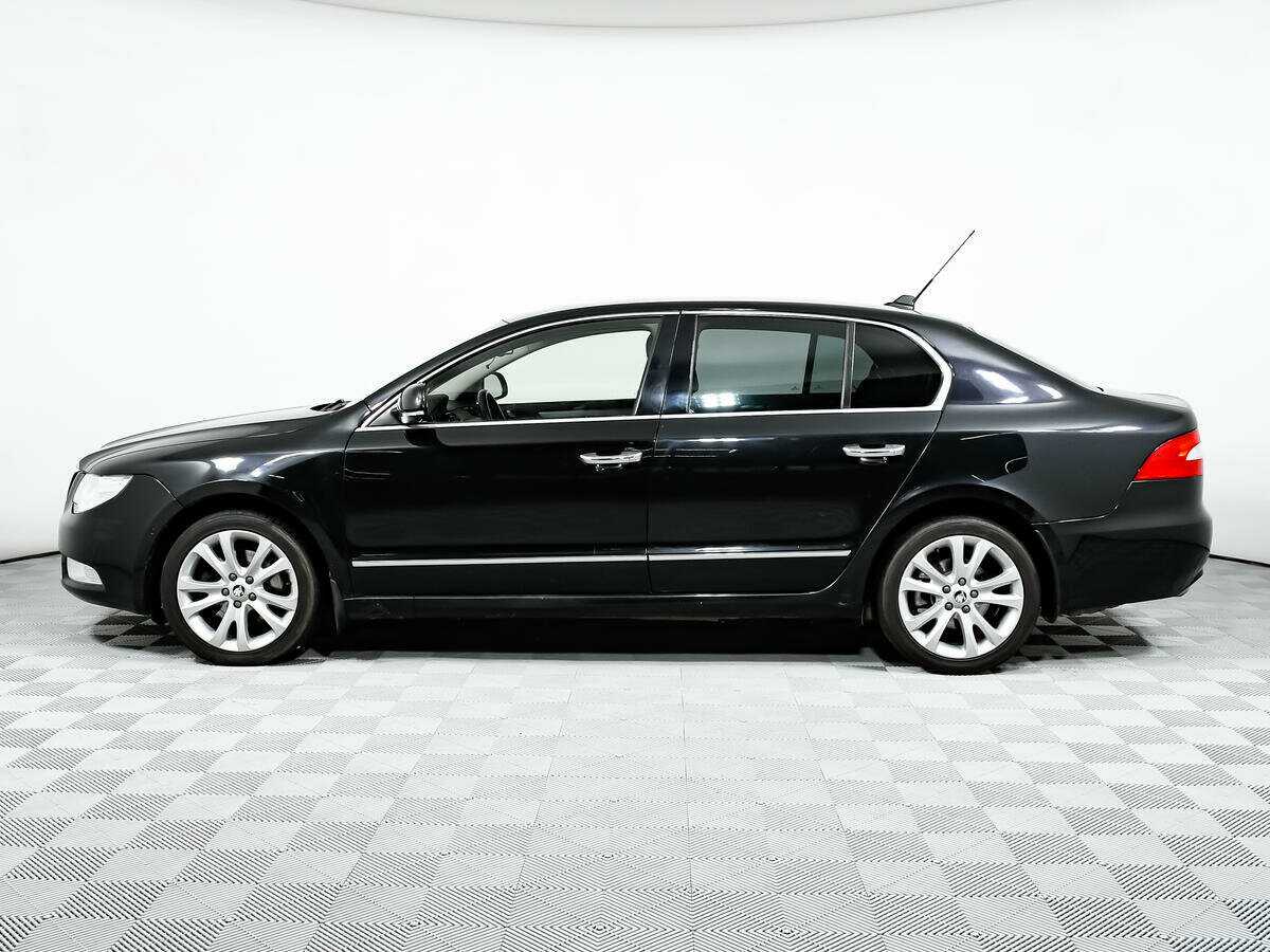 Купить Skoda Superb с пробегом. Фото: #7
