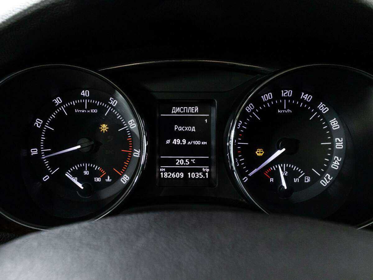 Купить Skoda Superb с пробегом. Фото: #11