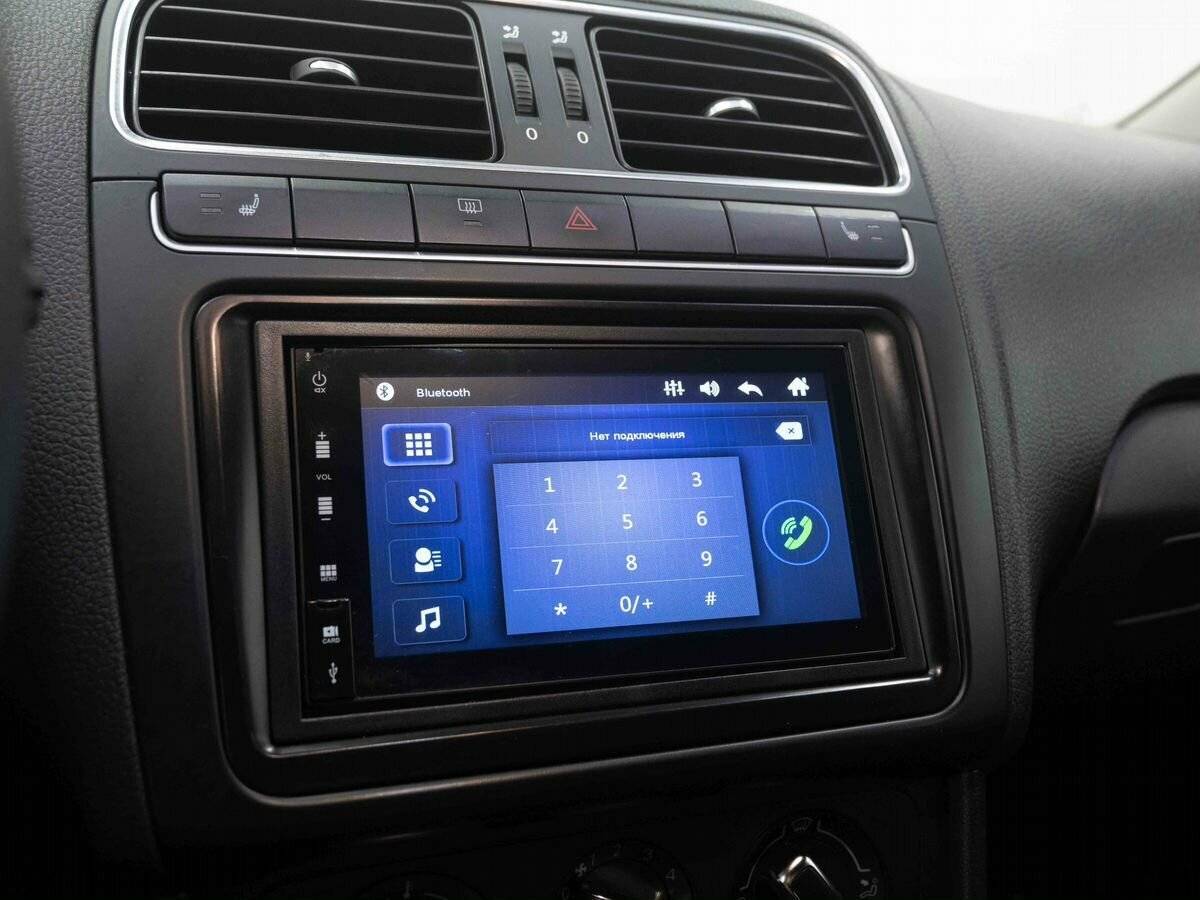 Купить Volkswagen Polo с пробегом. Фото: #14