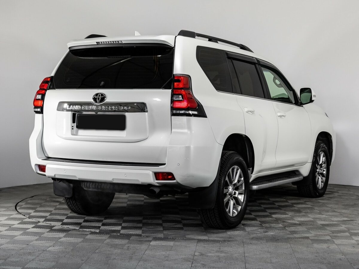 Купить Toyota Land Cruiser Prado с пробегом. Фото: #3