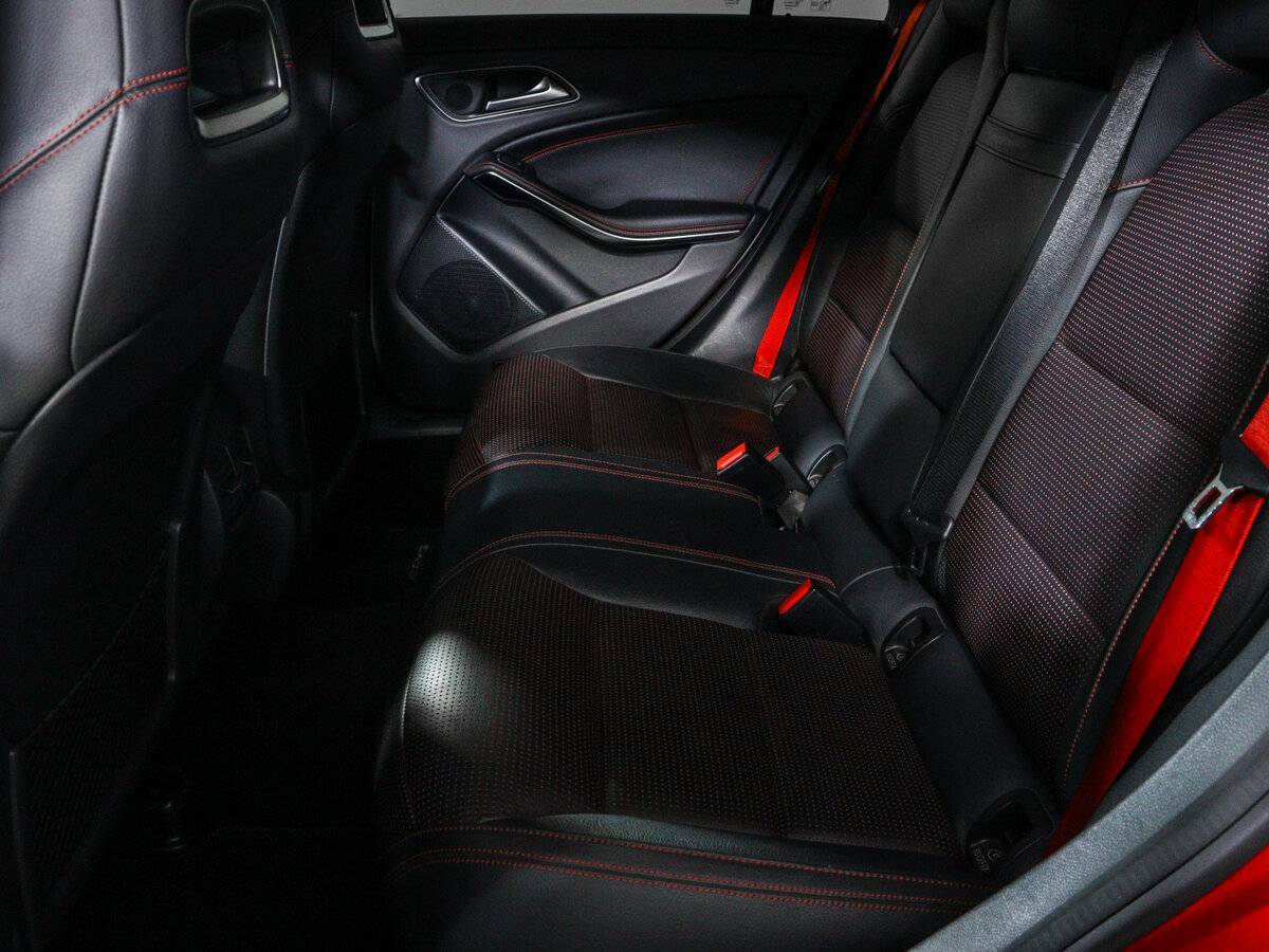 Купить Mercedes-Benz CLA AMG с пробегом. Фото: #9