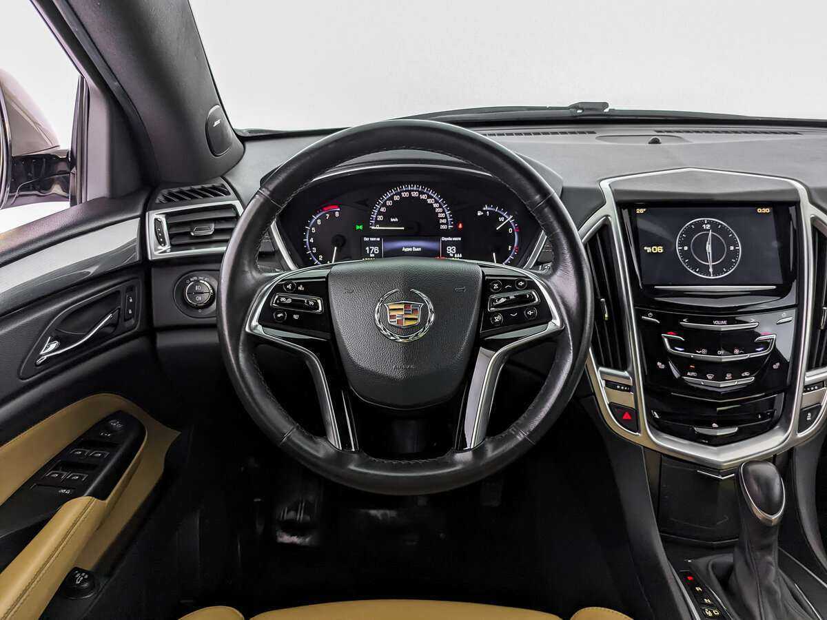 Купить Cadillac SRX с пробегом. Фото: #17