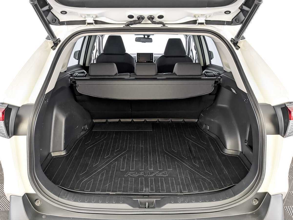 Купить Toyota RAV4 с пробегом. Фото: #9