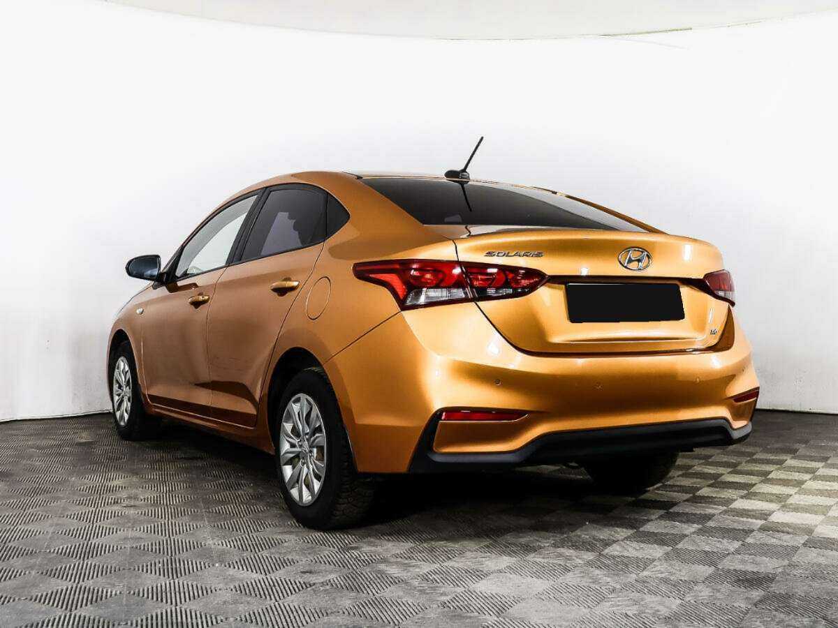 Купить Hyundai Solaris с пробегом. Фото: #5