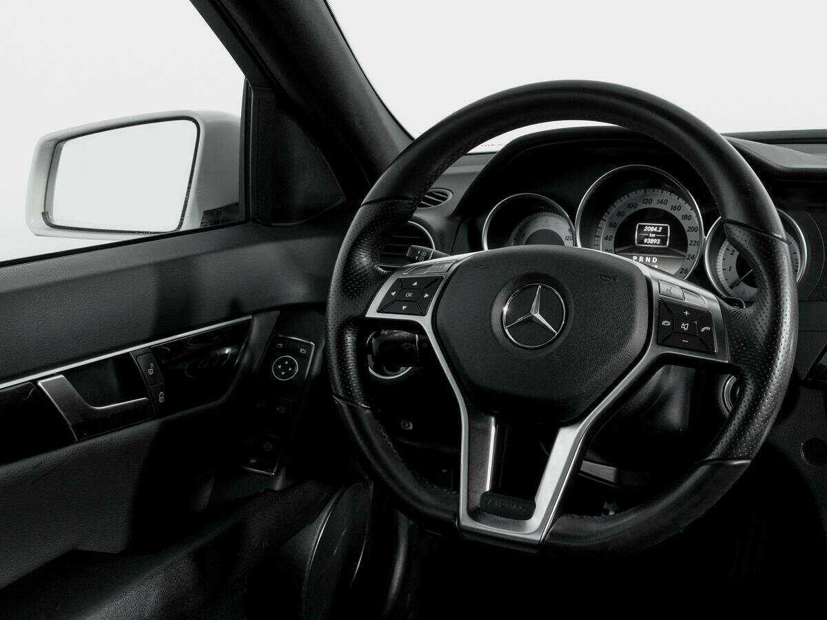 Купить Mercedes-Benz C-Класс с пробегом. Фото: #13