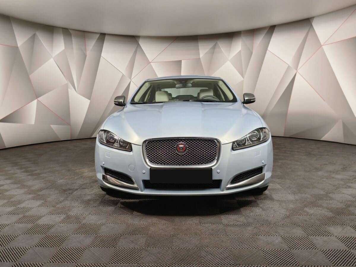Купить Jaguar XF с пробегом. Фото: #6