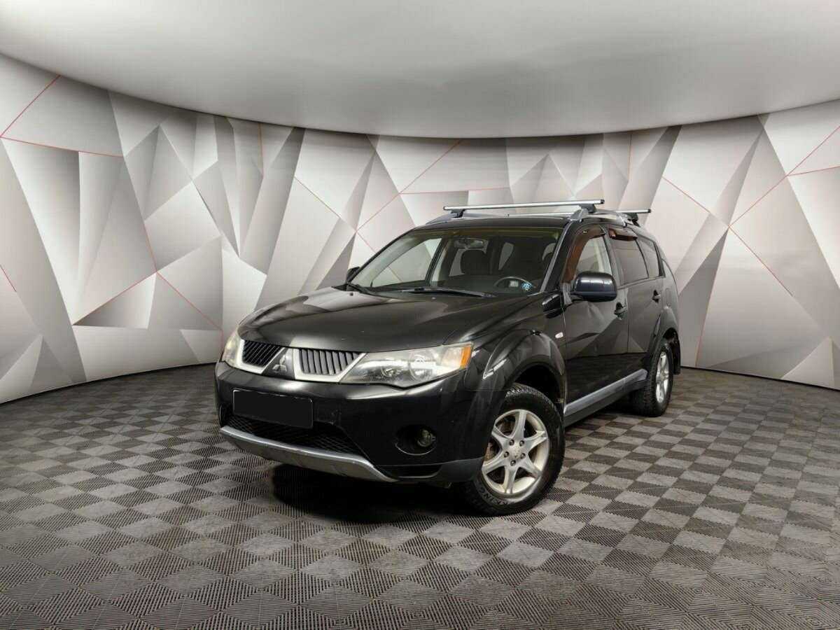 Купить Mitsubishi Outlander с пробегом. Посмотреть фото
