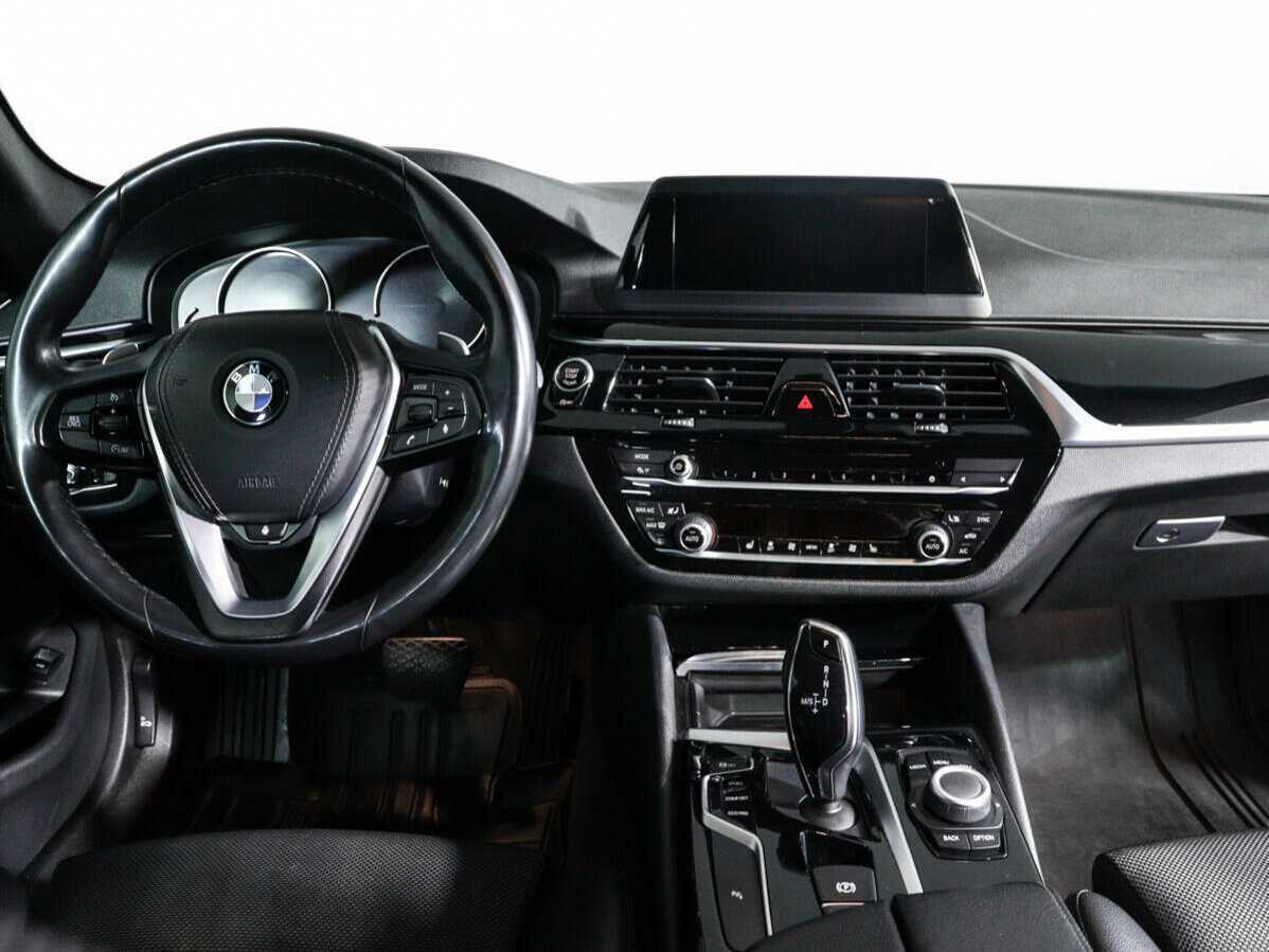Купить BMW 5 серии с пробегом. Фото: #9