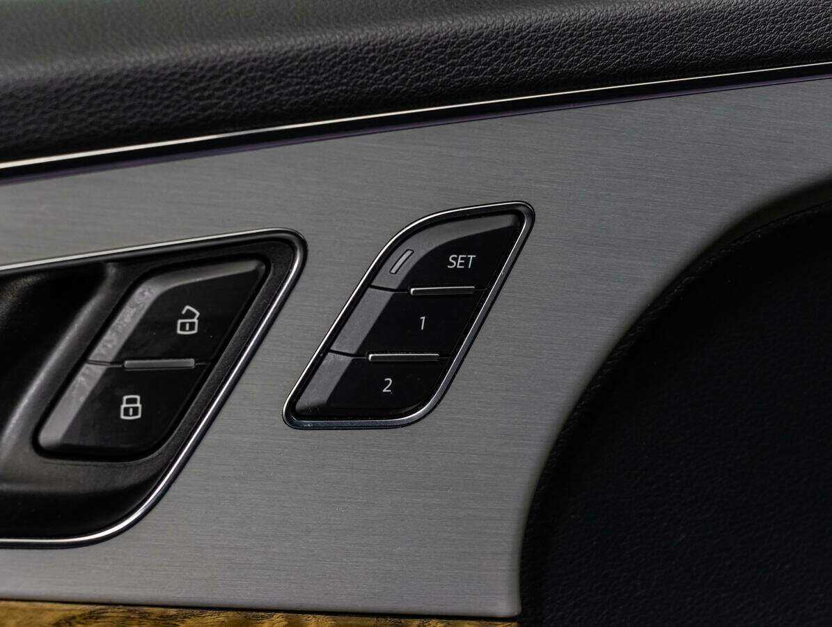 Купить Audi Q7 с пробегом. Фото: #16