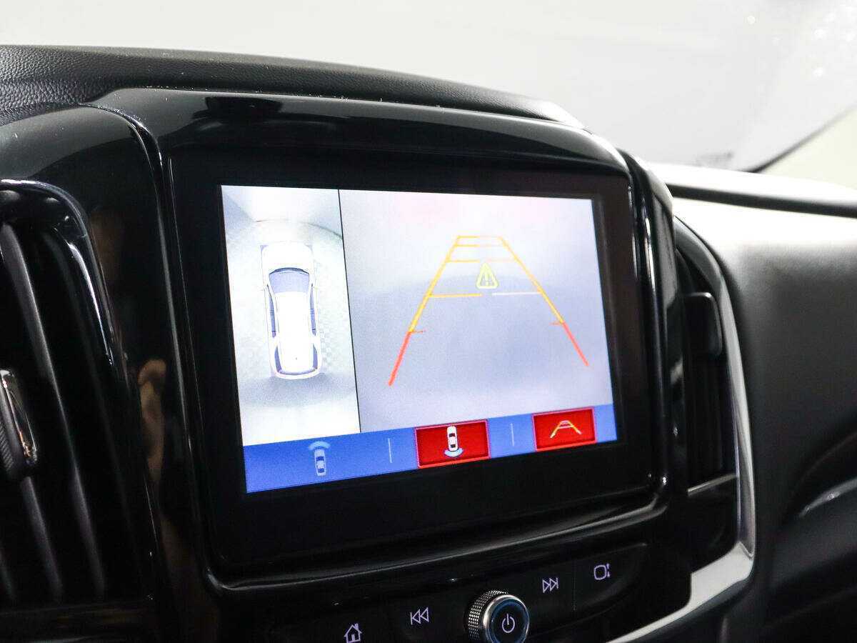 Купить Chevrolet Traverse с пробегом. Фото: #19