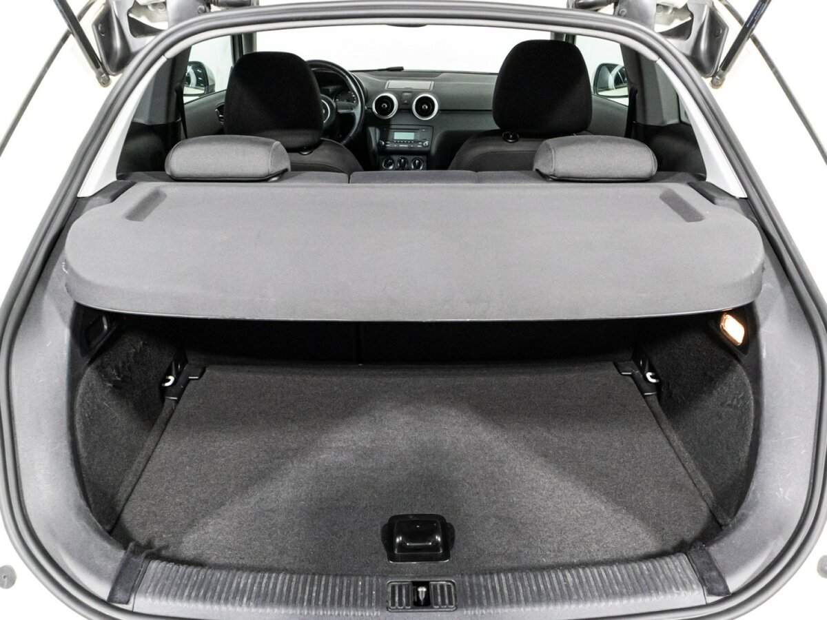 Купить Audi A1 с пробегом. Фото: #14