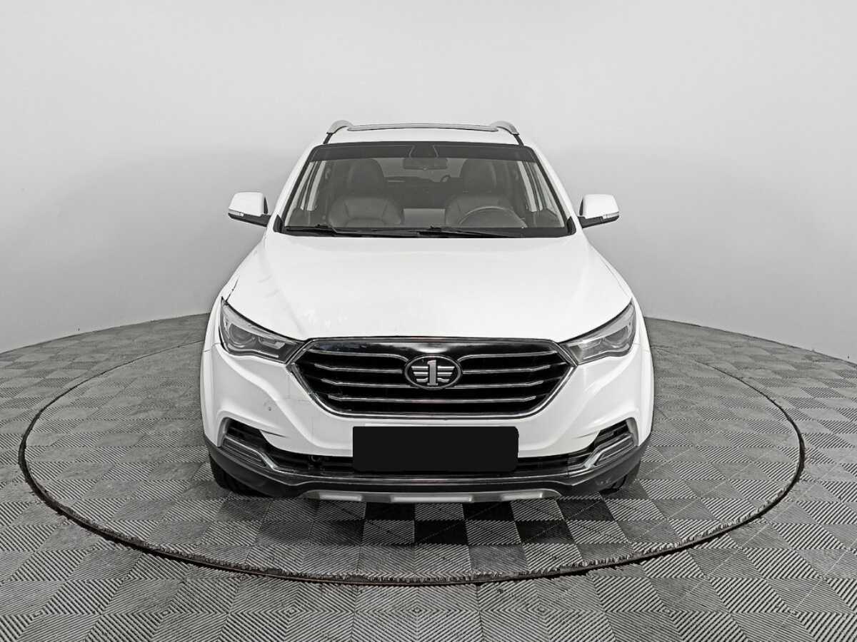 Купить FAW Besturn X40 с пробегом. Фото: #1