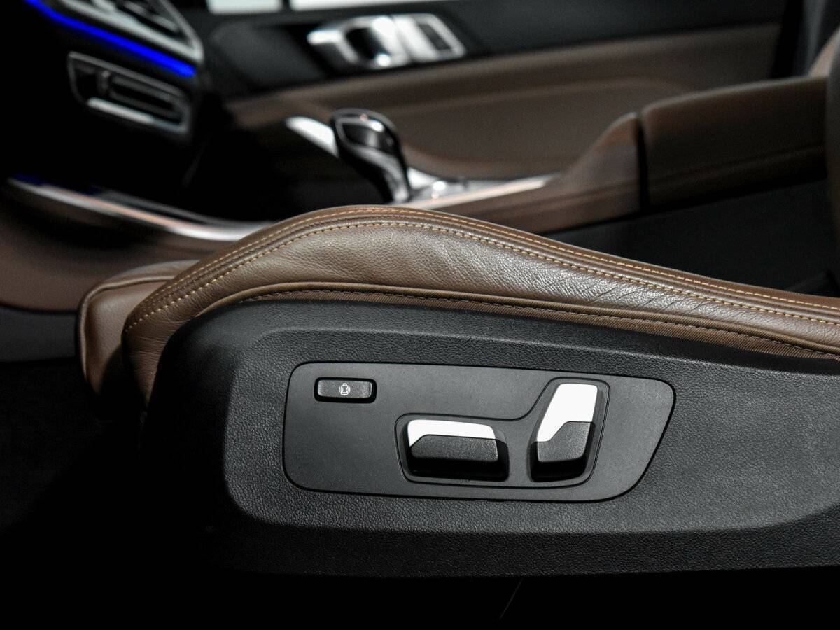 Купить BMW X5 с пробегом. Фото: #10
