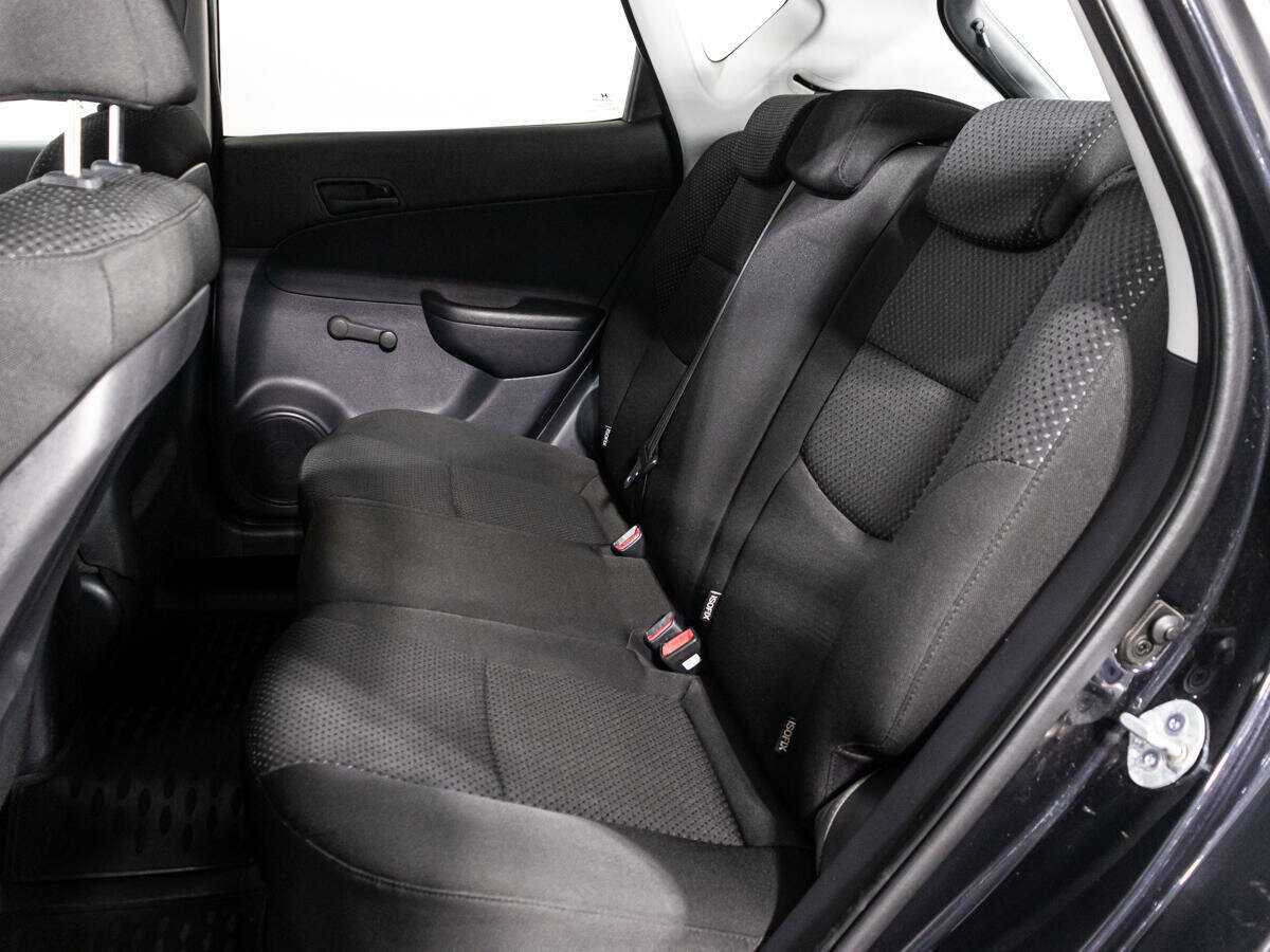 Купить Hyundai i30 с пробегом. Фото: #9