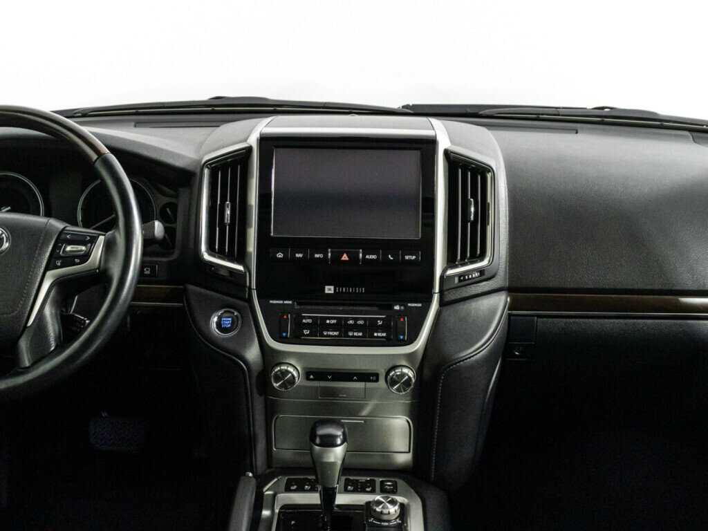 Купить Toyota Land Cruiser с пробегом. Фото: #13