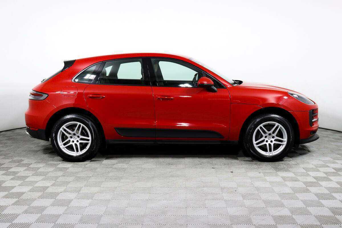 Купить Porsche Macan с пробегом. Фото: #3