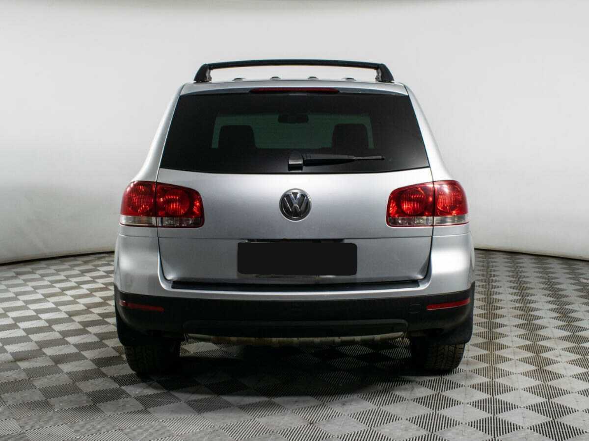 Купить Volkswagen Touareg с пробегом. Фото: #5