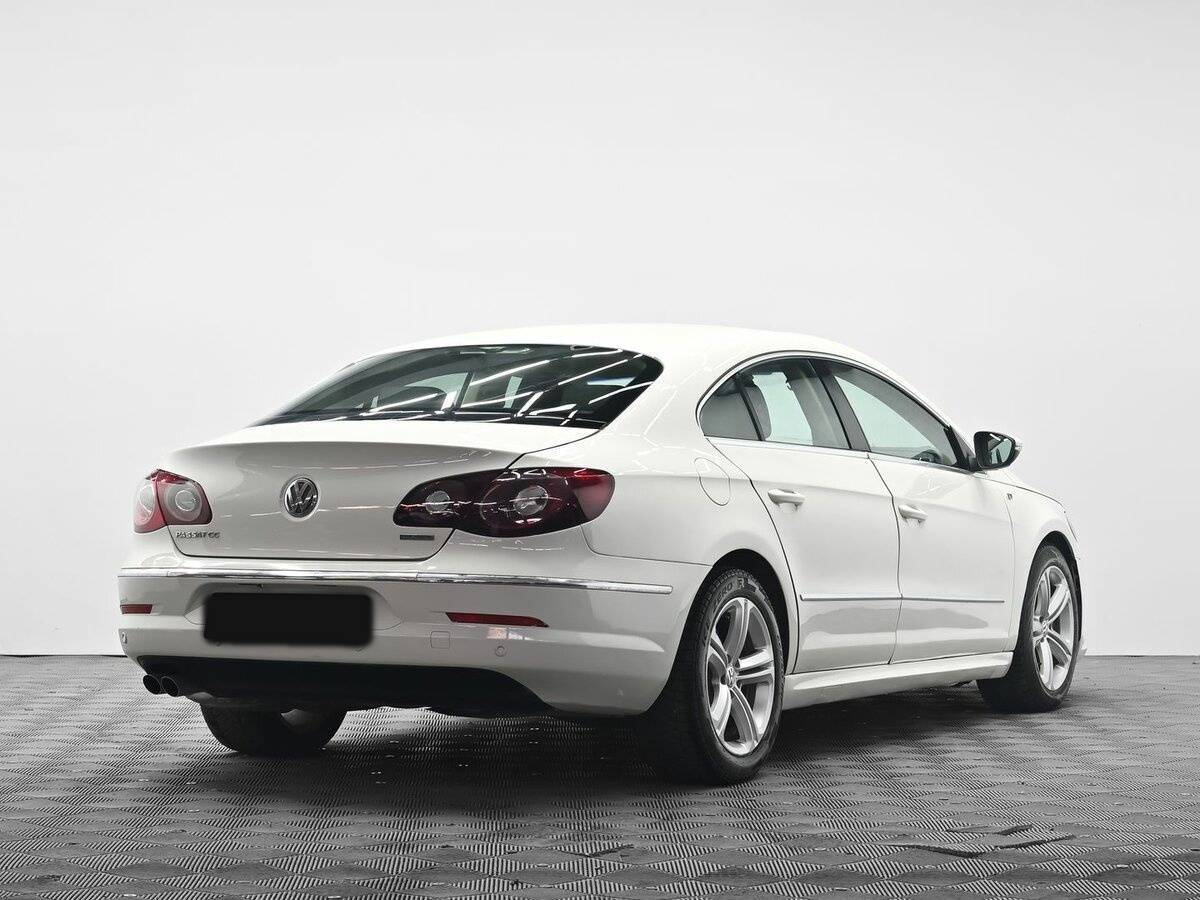 Купить Volkswagen Passat CC с пробегом. Фото: #3