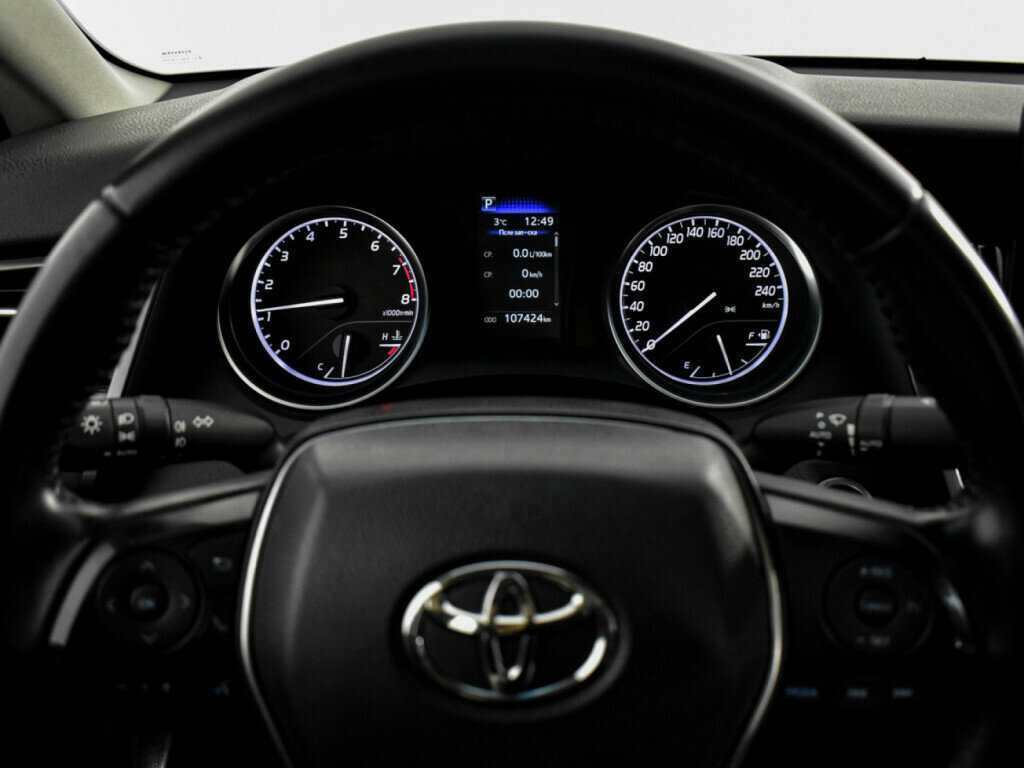 Купить Toyota Camry с пробегом. Фото: #20