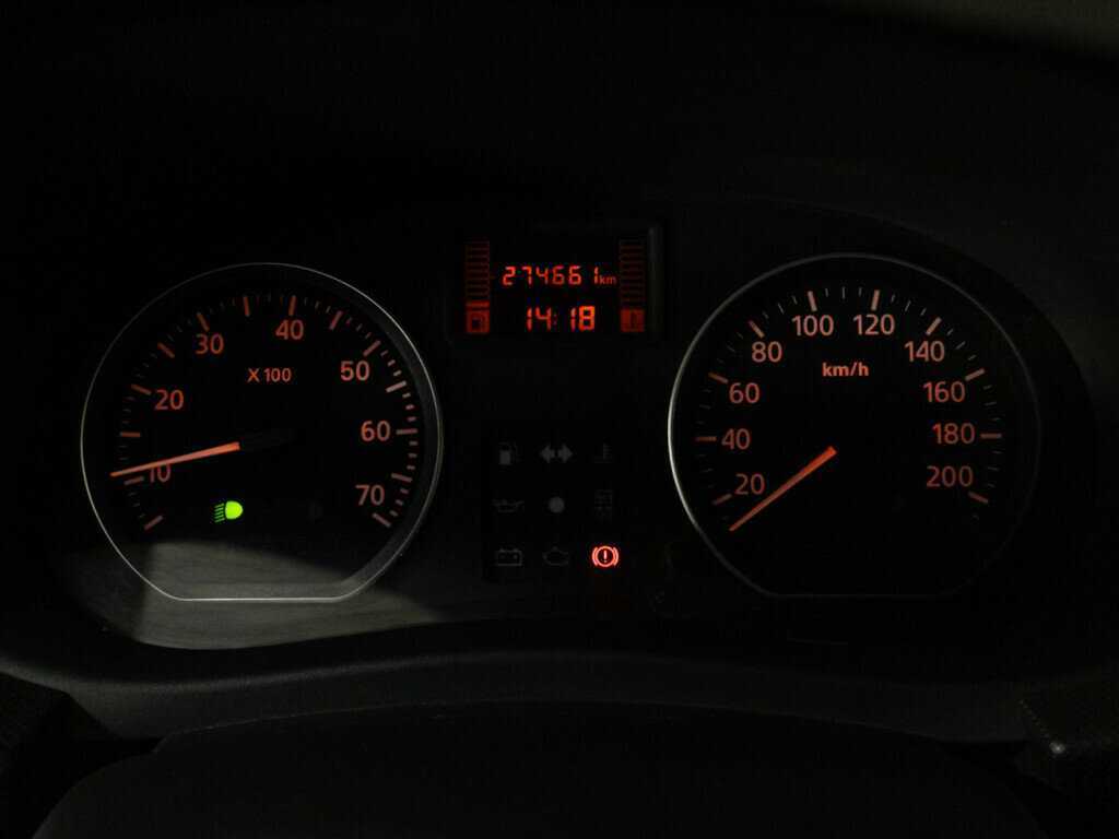 Купить Renault Logan с пробегом. Фото: #11