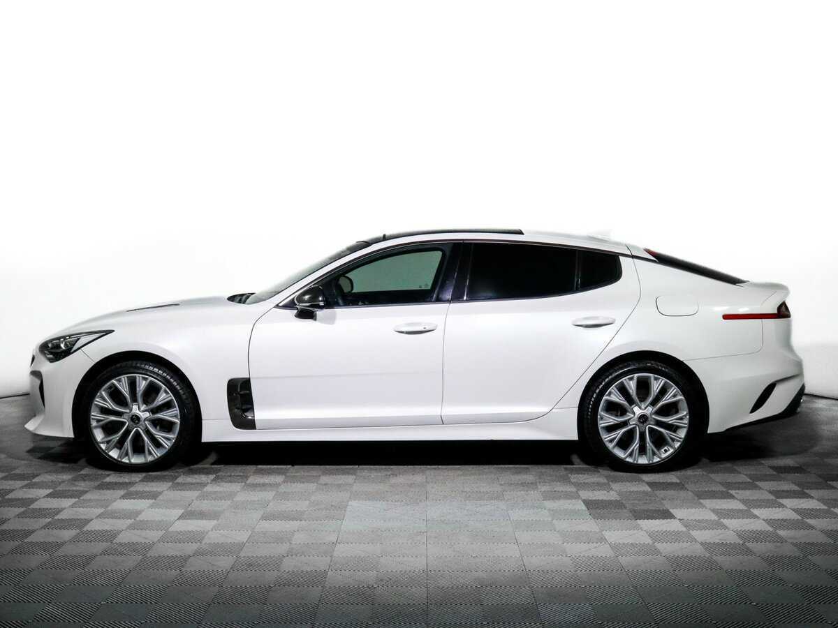 Купить Kia Stinger с пробегом. Фото: #7