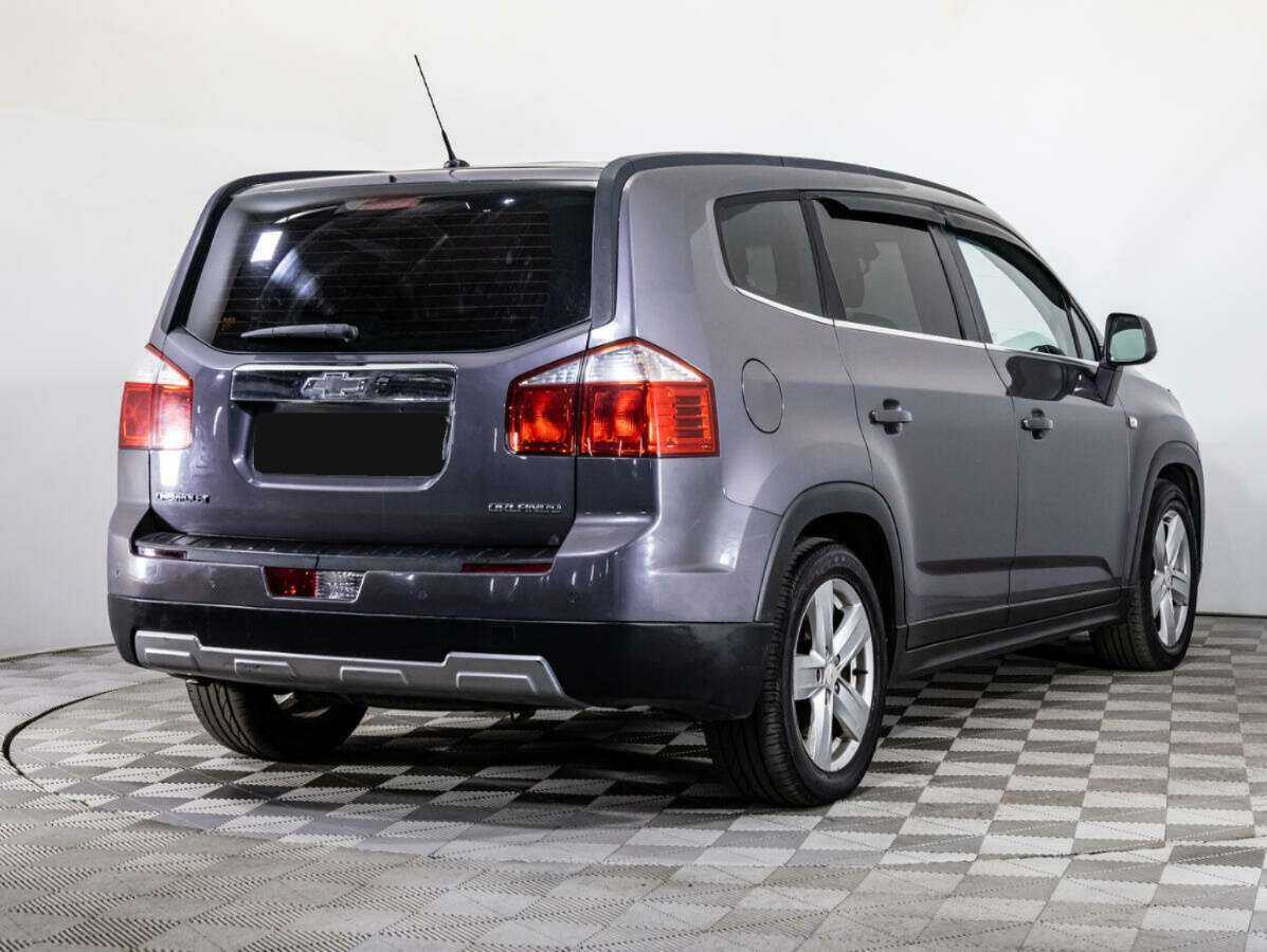 Купить Chevrolet Orlando с пробегом. Фото: #3