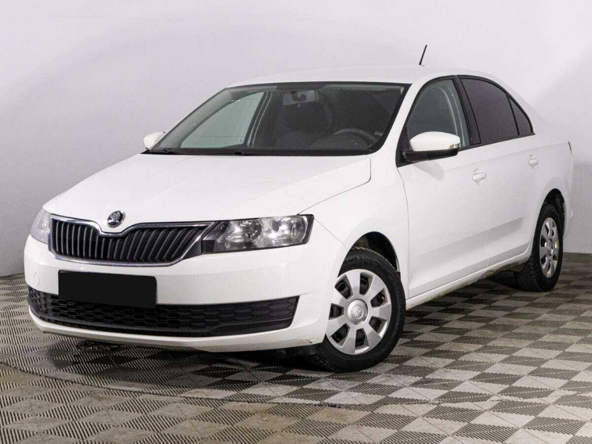 Купить Skoda Rapid с пробегом. Посмотреть фото
