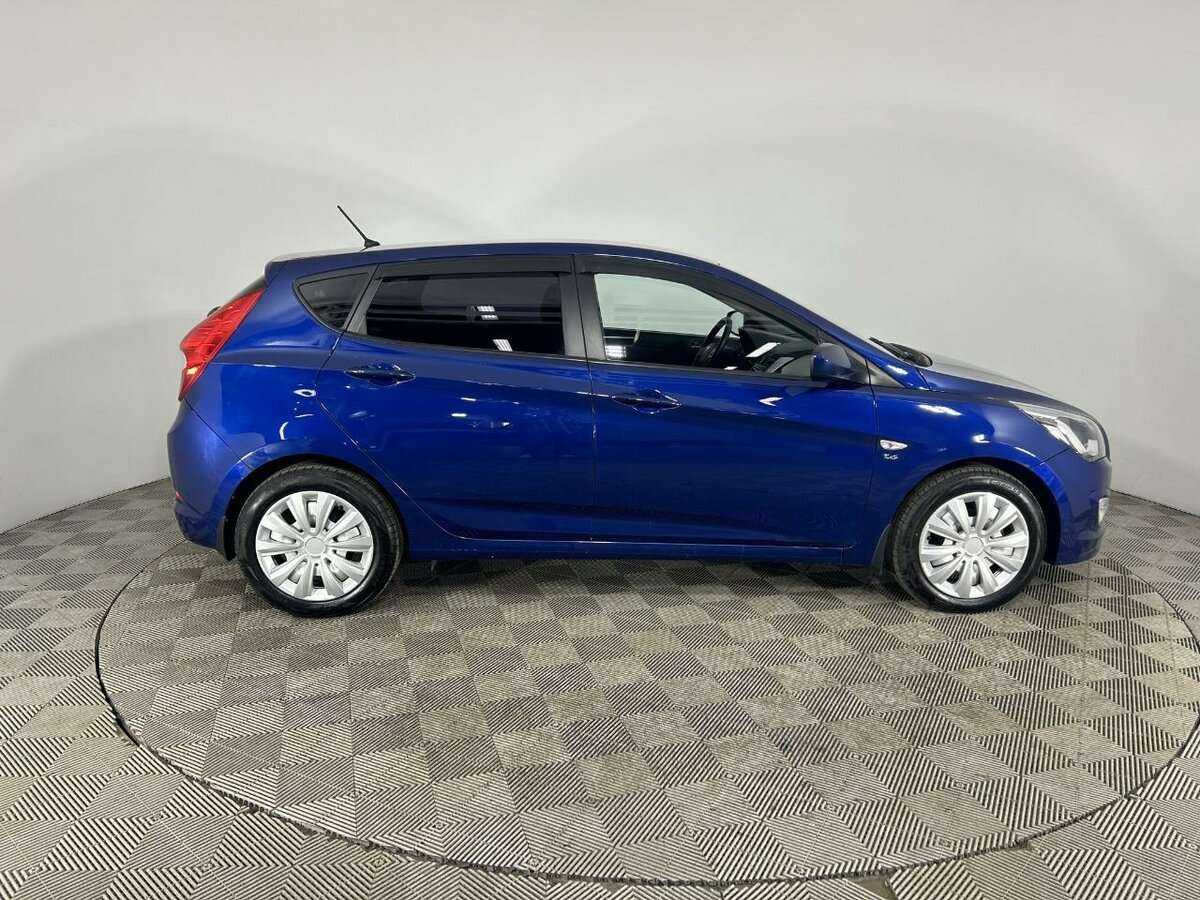 Купить Hyundai Solaris с пробегом. Фото: #3