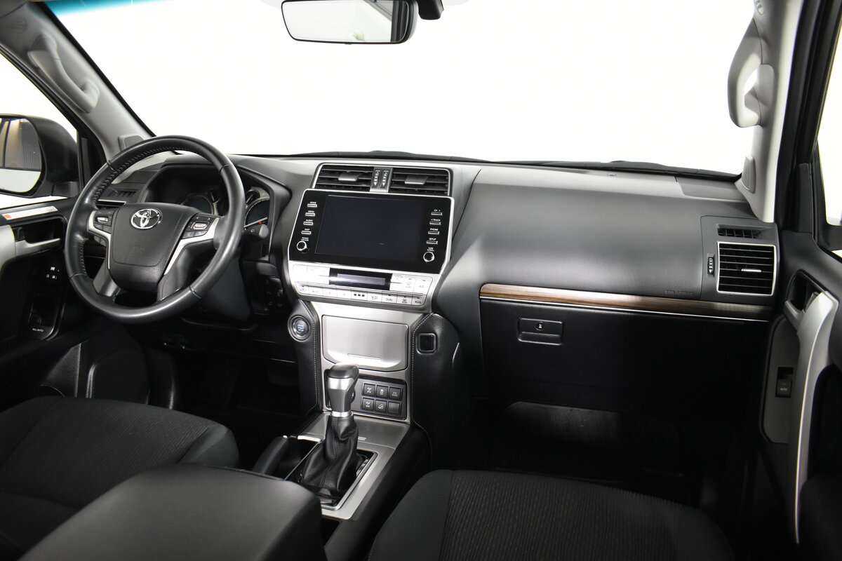 Купить Toyota Land Cruiser Prado с пробегом. Фото: #13