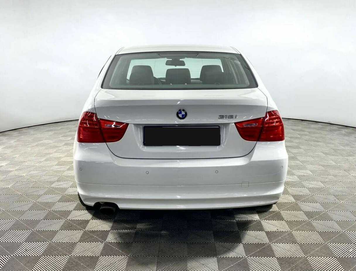 Купить BMW 3 серии с пробегом. Фото: #4