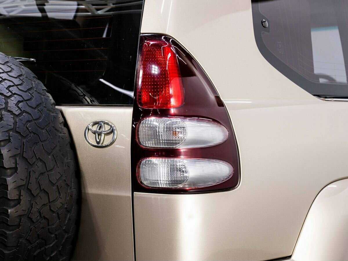Купить Toyota Land Cruiser Prado с пробегом. Фото: #23