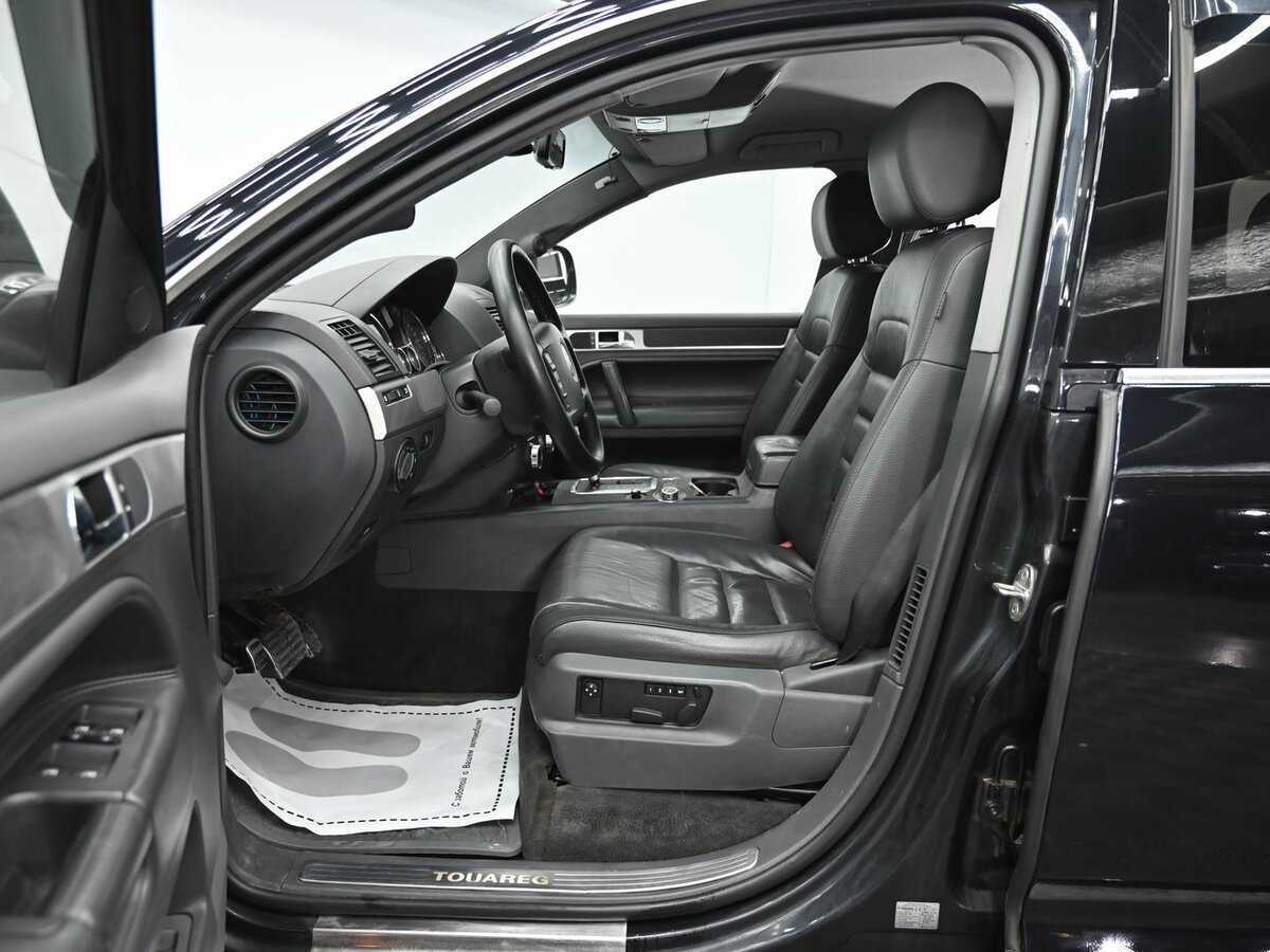 Купить Volkswagen Touareg с пробегом. Фото: #5