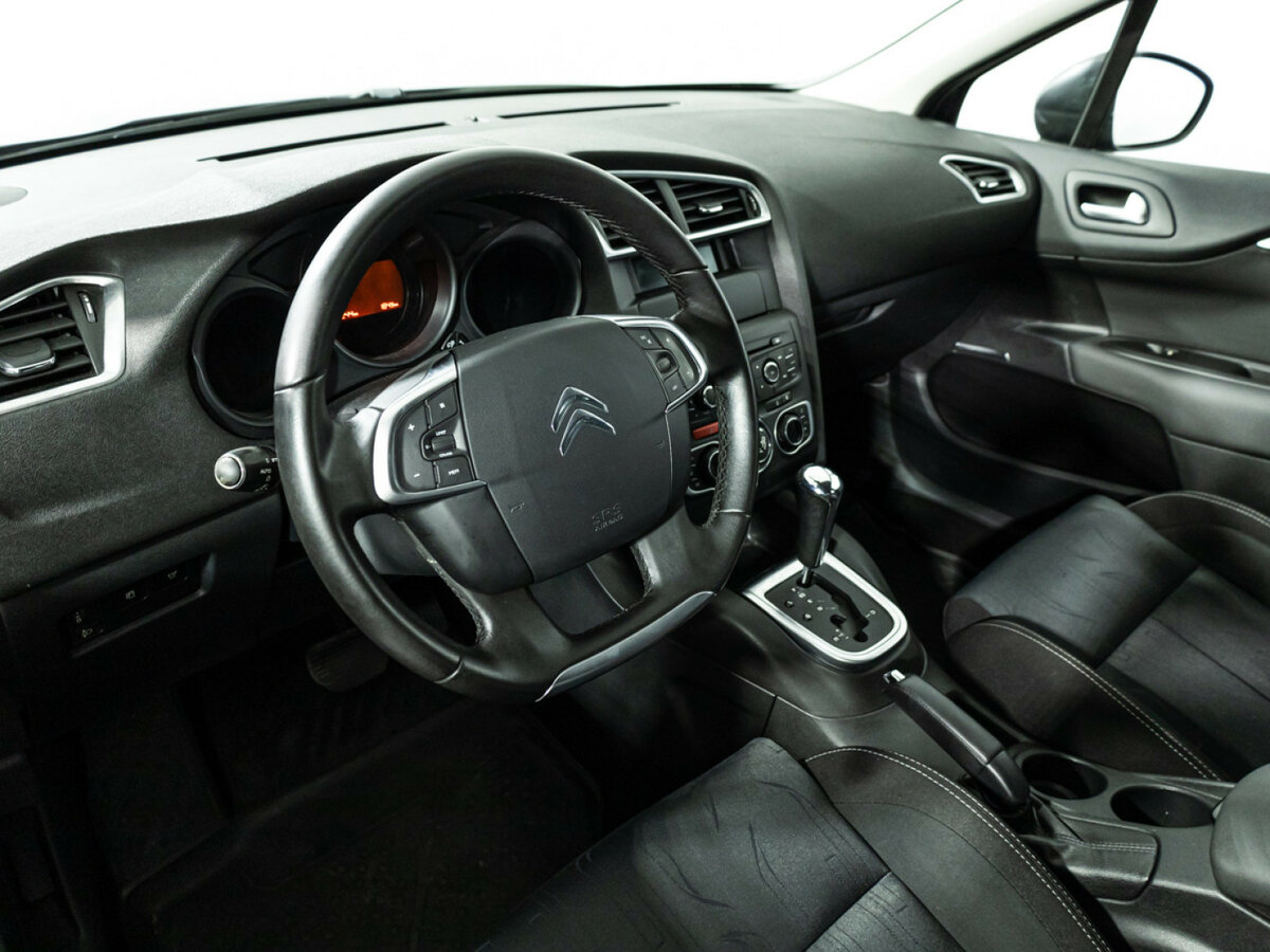 Купить Citroen C4 с пробегом. Фото: #10