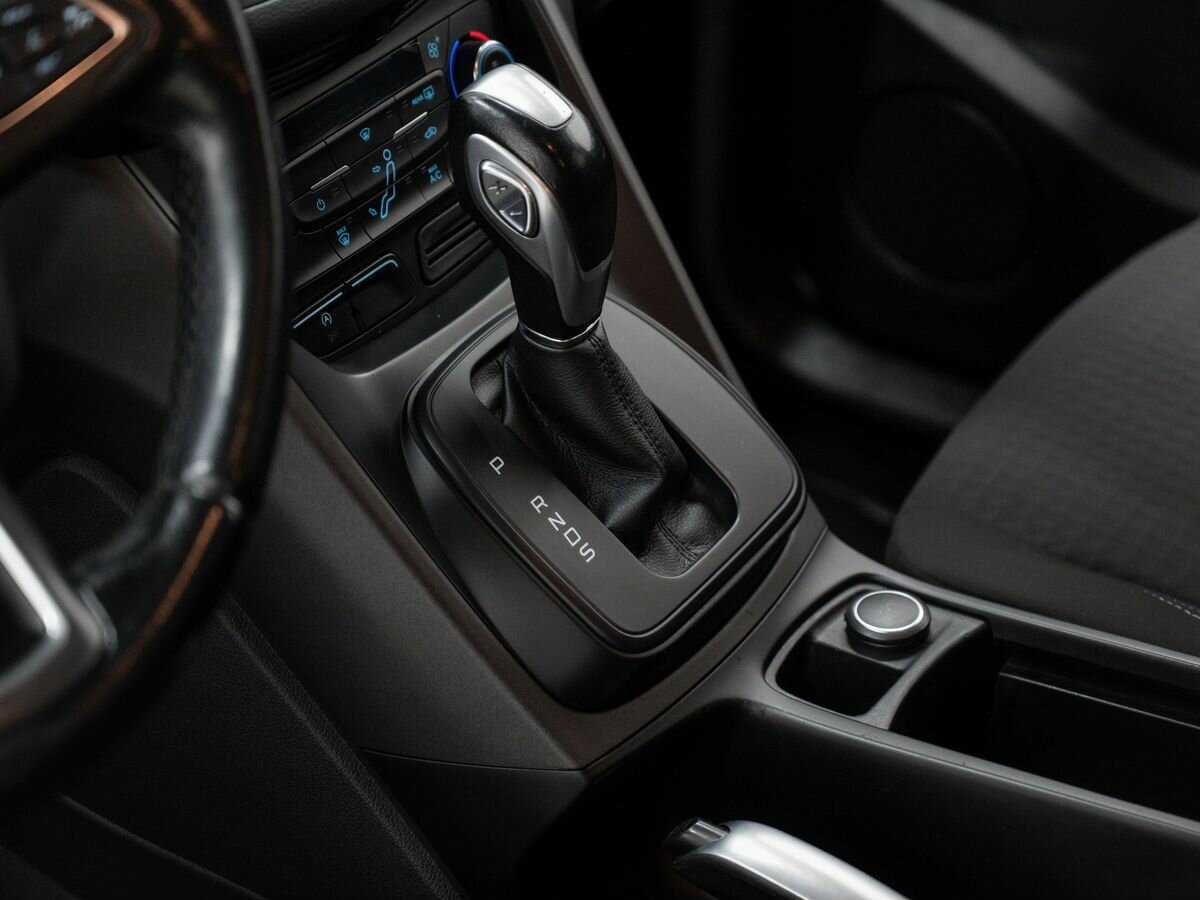 Купить Ford C-MAX с пробегом. Фото: #16