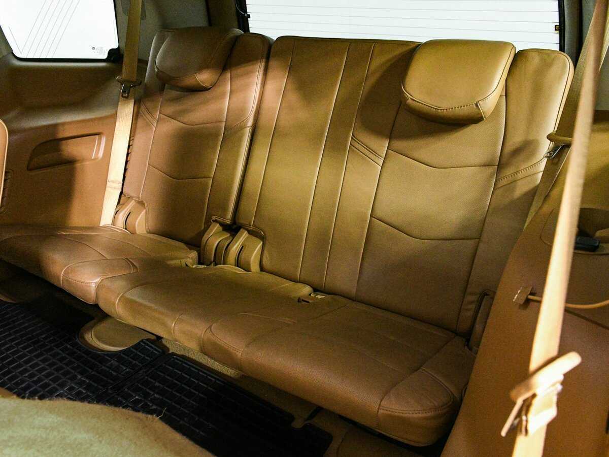 Купить Cadillac Escalade с пробегом. Фото: #10