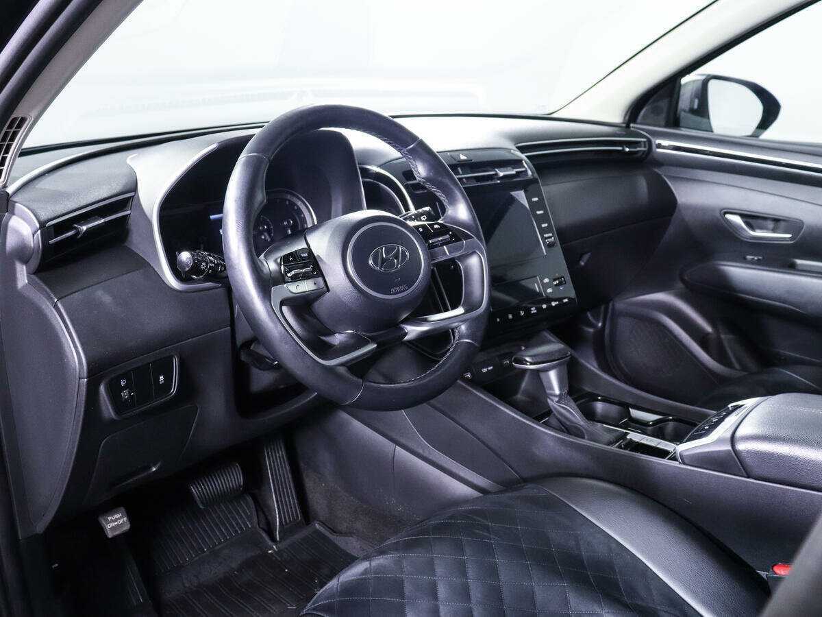 Купить Hyundai Tucson с пробегом. Фото: #13