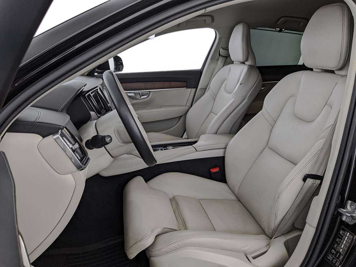 Купить Volvo S90 с пробегом. Фото: #15