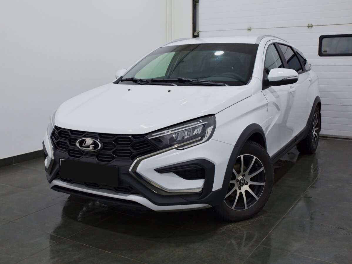 Купить Lada (ВАЗ) Vesta с пробегом. Посмотреть фото