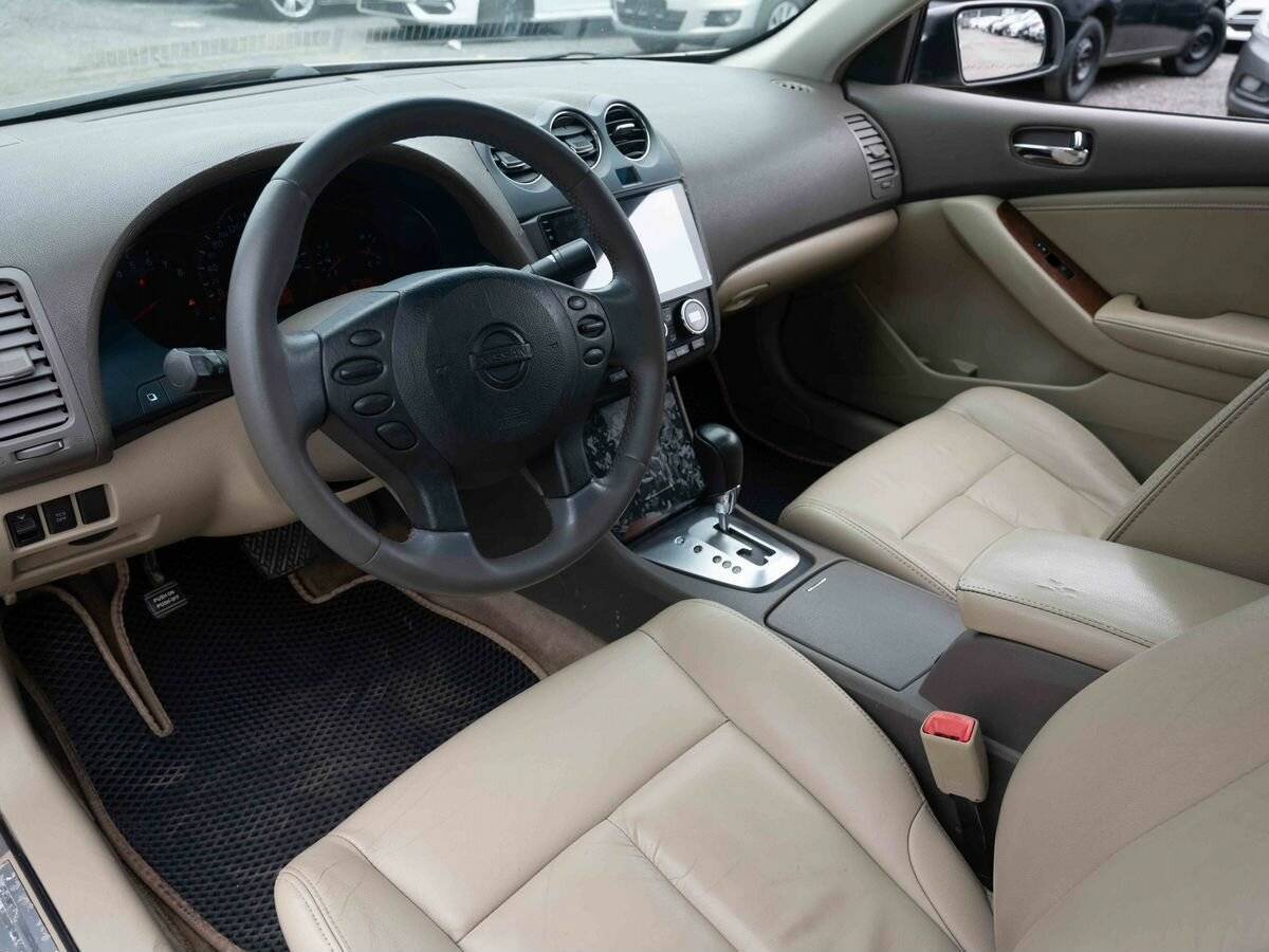 Купить Nissan Altima с пробегом. Фото: #6