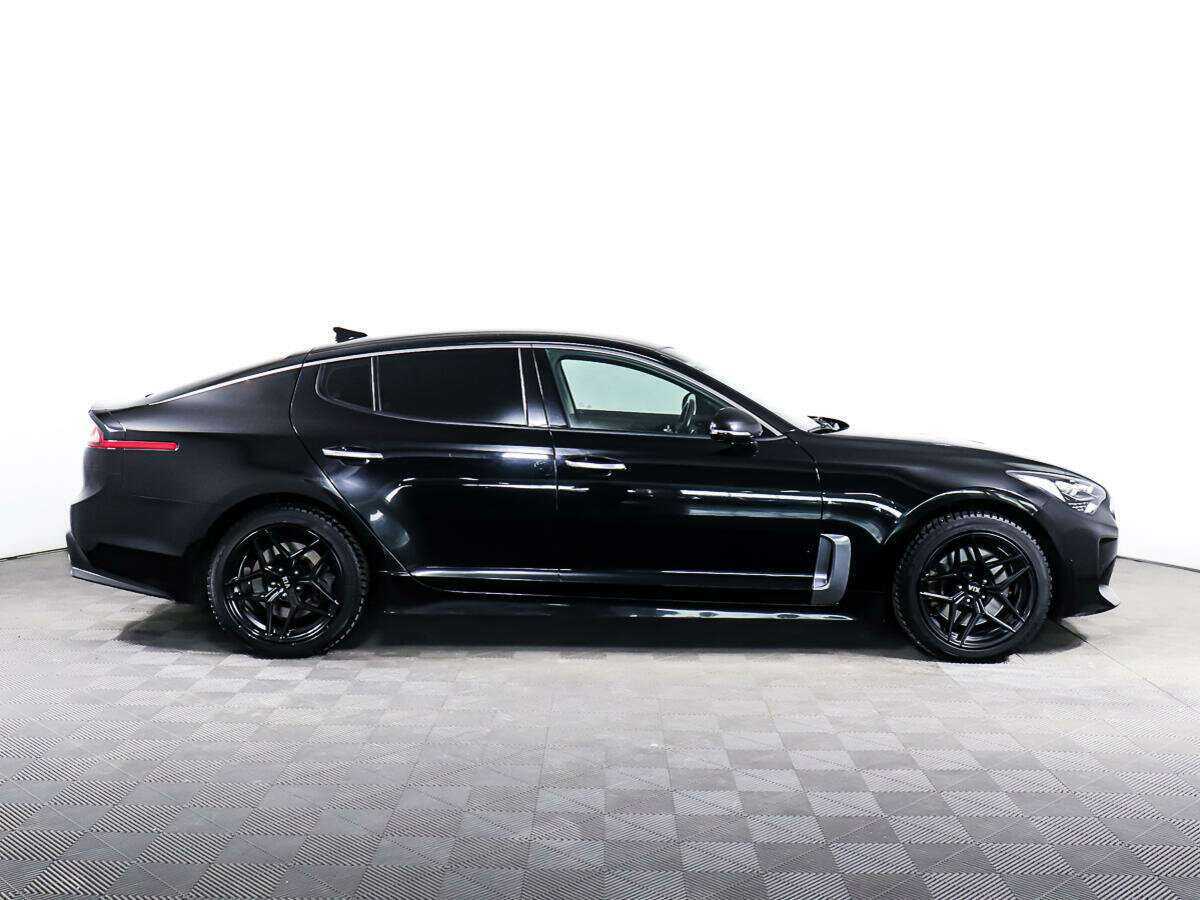Купить Kia Stinger с пробегом. Фото: #3