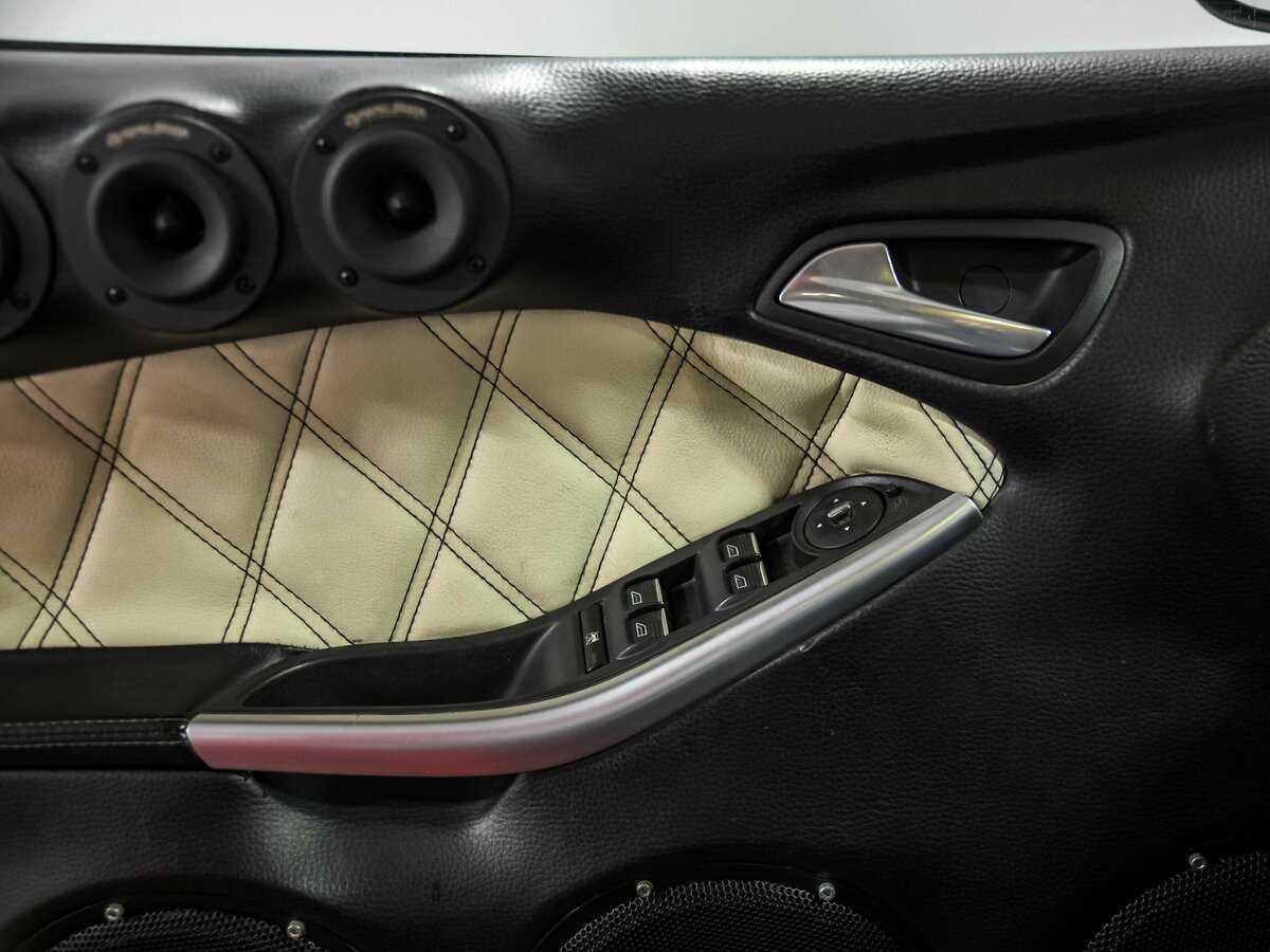 Купить Ford Focus ST с пробегом. Фото: #11