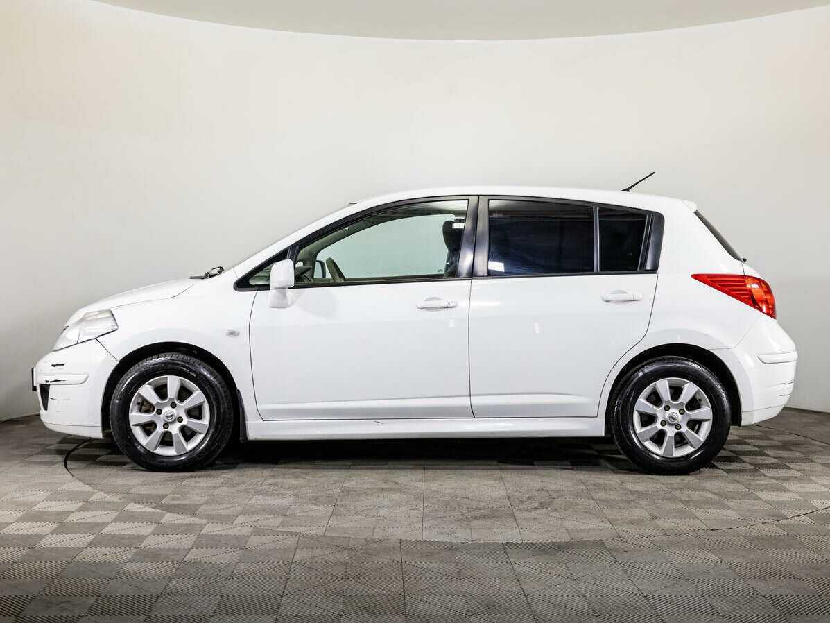 Купить Nissan Tiida с пробегом. Фото: #7