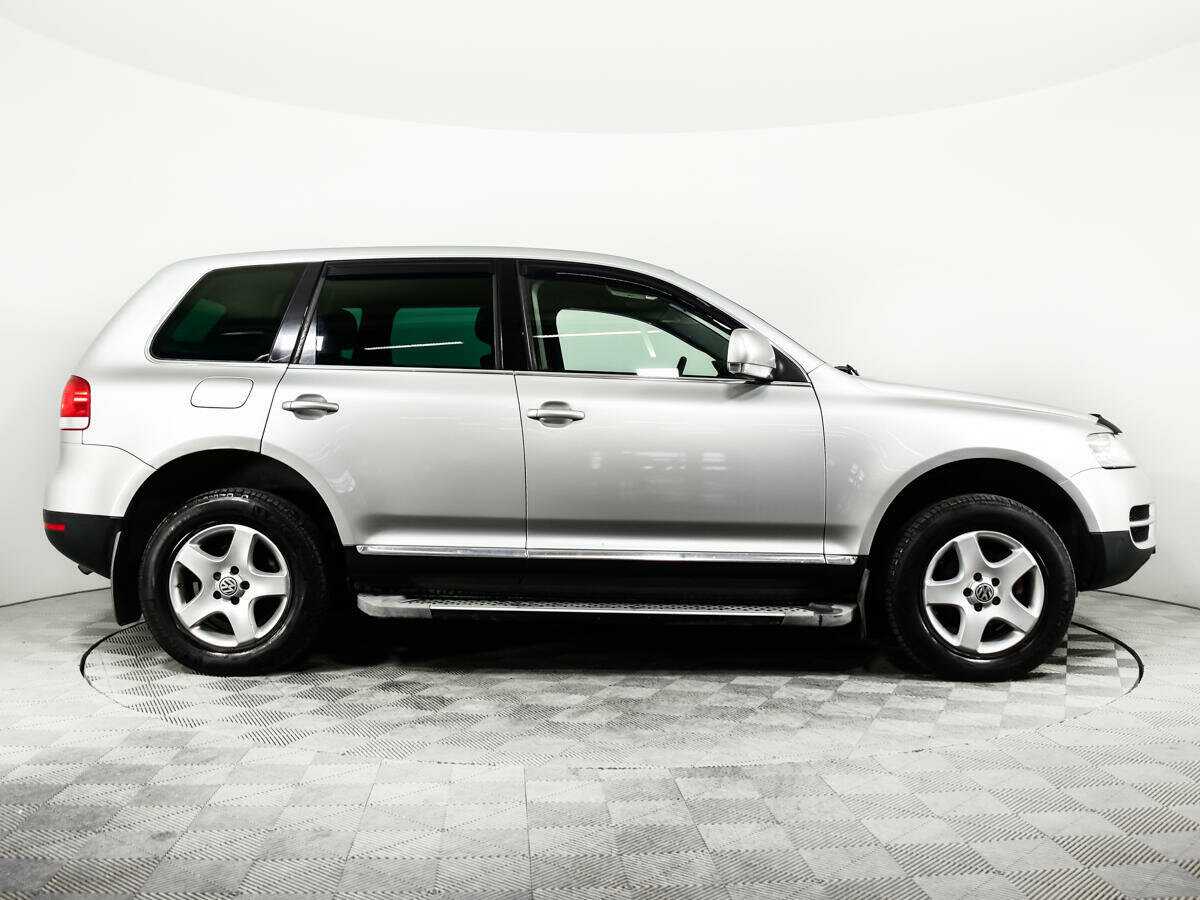 Купить Volkswagen Touareg с пробегом. Фото: #3