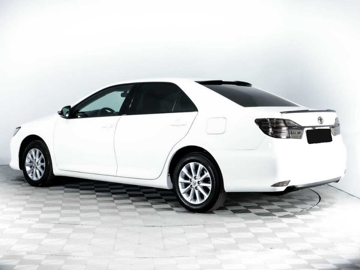 Купить Toyota Camry с пробегом. Фото: #6